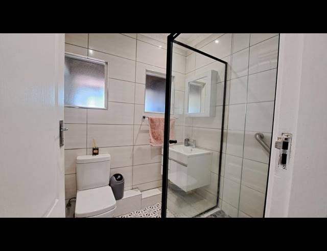 3 BEDROOM TOWNHOUSE FOR SALE IN MORNINGSIDE